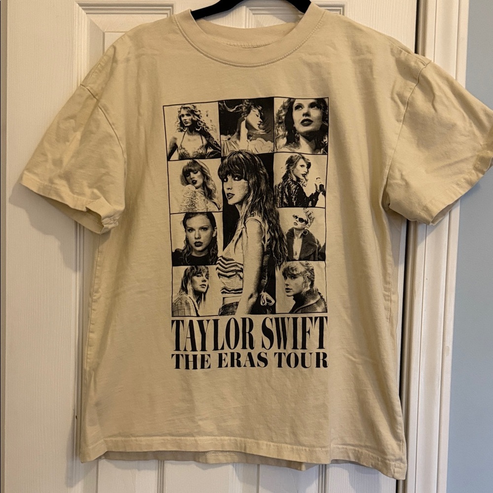 Taylor Swift The Eras Tour Beige T-Shirt M